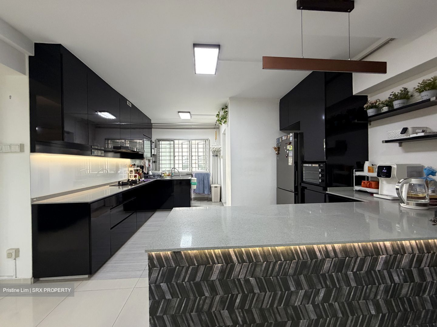 Blk 752 Jurong West Street 74 (Jurong West), HDB Executive #562670191